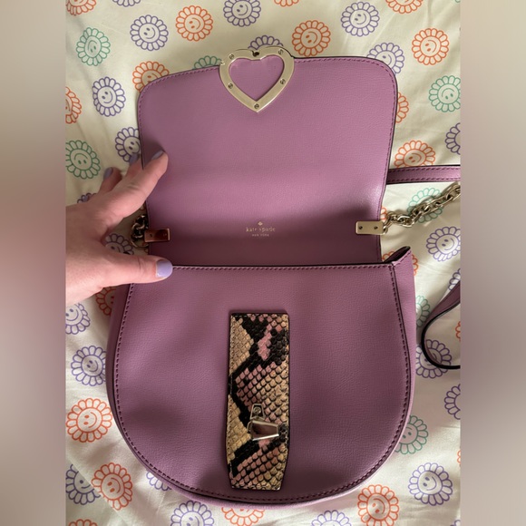 Kate Spade - purple/orange/pink “snake skin design” crossbody - Picture 6 of 10